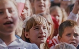 [video] Spot Kancelarii Premiera na wspólne śpiewanie hymnu Niepodległej