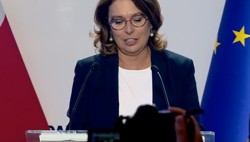 Kidawa-Błońska usiłowała zaatakować Andrzeja Dudę. Zdaje się, że nie spotkała się ze zrozumieniem