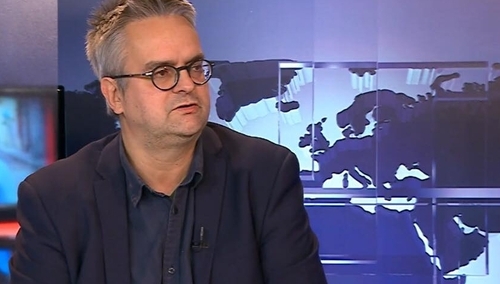 "Wie Pani, że warunkiem przyjęcia do TK...". Ohydny wpis dziennikarza GW do Krystyny Pawłowicz