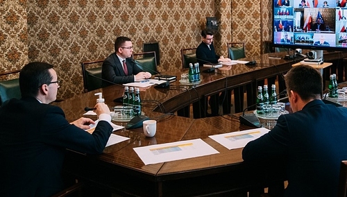 Dziś rząd zajmie się projektem rozszerzenia tarczy antykryzysowej