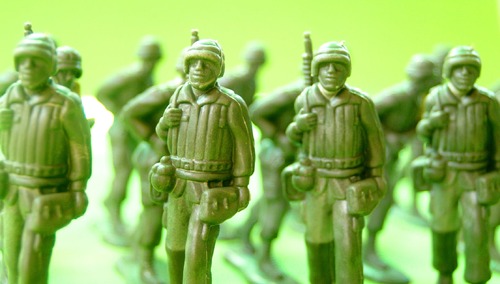 Spór nt. europejskiej armii. Merkel, Macron i Putin "za". Trump i Macierewicz "przeciw"