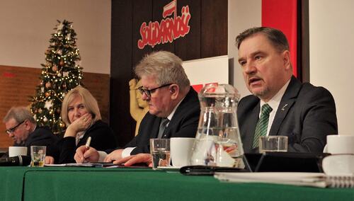 Od nowego roku pensje kilku milionów pracowników mogą wzrosnąć grubo ponad 1000 zł. Brawo „Solidarność”!