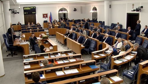 [Felieton "TS"] Karol Gac: Bitwa o Senat