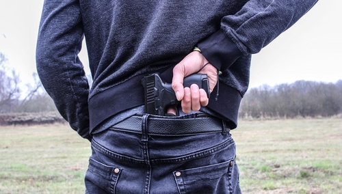 "Przelew poszedł z Nowogrodzkiej". Red. Nizinkiewicz doświadczył "tolerancji" po krytyce Platformy