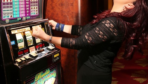 Ustawa hazardowa ma przynieść 15 mld złotych w ciągu 10 lat