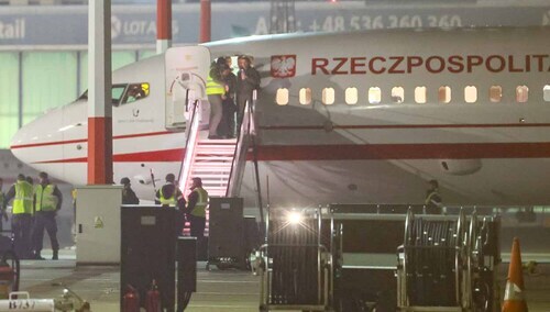  Jeden z samolotów Sił Powietrznych RP z Polakami ewakuowanymi z Bliskiego Wschodu