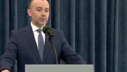 [video] Min. Mucha: Dla celów kampanijnych odnoszą się do prośby o łaskę, zachowują się niegodziwie