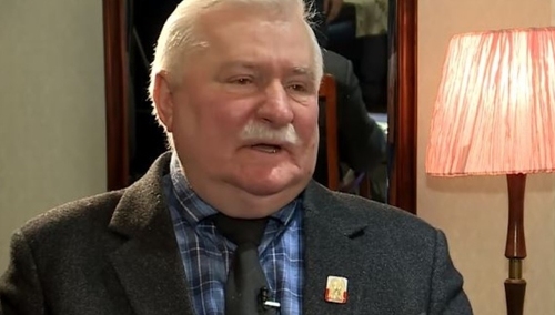 Lech Wałęsa: "Wyznaczam 250 000zł nagrody dla świadka, który wrabiał mnie w agenturalną działalność..."