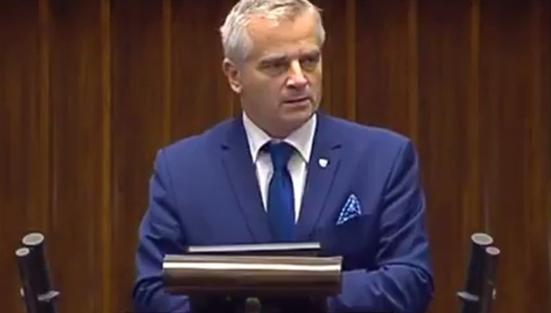 A. Maciejewski [K'15]: Ludzie z OT noszą polski mundur i nie życzę sobie nazywania ich partyjną armią