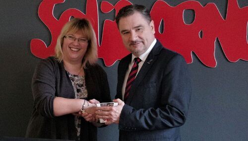 Przewodnicząca pogratulowała Przewodniczącemu