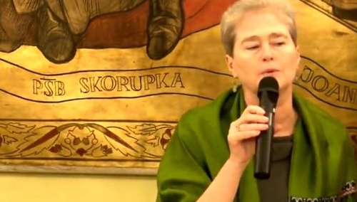 Petrowa: Dlaczego obrońcy dzików nie przenieśli się pod siedzibę KE?