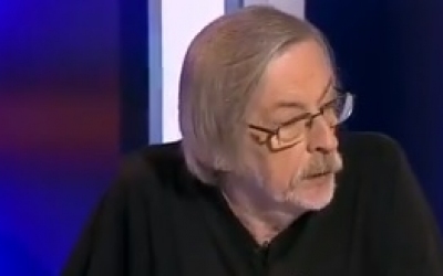 [video] Uwaga! Prof. Mikołejko chce "lać płytami chodnikowymi"?