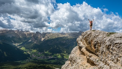 Jerzy Bukowski: Na "jabłuszkach" w drzewo