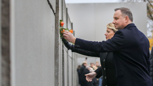 Prezydent Duda: "Mur Berliński upadł dzięki Solidarności"