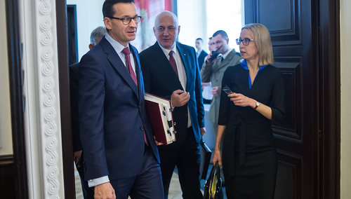 "Rz": CBOS przegrał rządowy przetarg na wykonanie badań społecznych. "Nie składaliśmy odwołania"