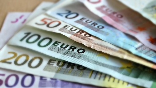 Zbigniew Kuźmiuk: Ekonomiczna katastrofa, czyli kto zyskał, a kto stracił na wprowadzeniu waluty euro