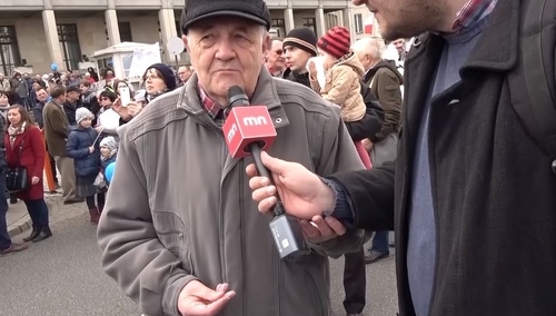 [video] "Jeśli zniszczą rodziny, zniszczą cały naród, jak na Zachodzie". Ta rozmowa podbija sieć