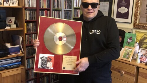 "Syn Miasta" Muńka Staszczyka Złotą Płytą