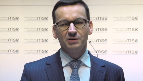 Zespół programów pomocowych zapowiedzianych dziś przez premiera zatytułowano Piątką Morawieckiego