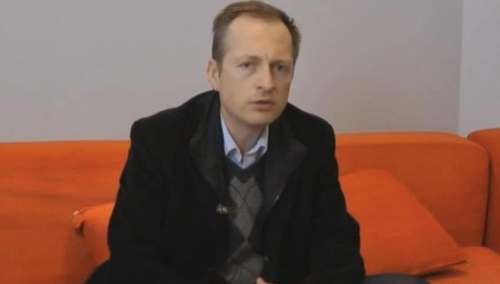 Konrad Piasecki: A może zastanowić się nad rewolucyjną propozycją rezygnacji z funkcji posła zawodowego?