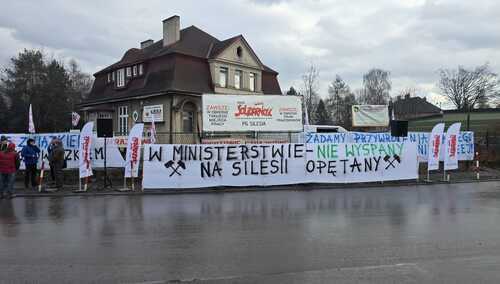 Protest pracowników PG Silesia przeciwko złamaniu grudniowego porozumienia