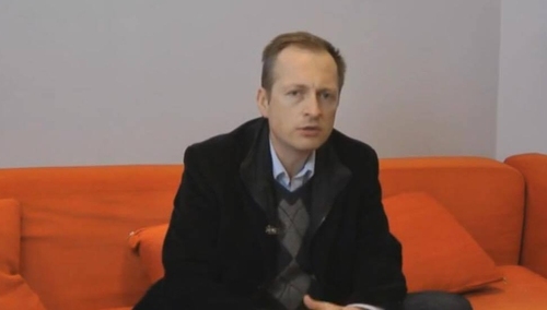 Red. Piasecki o szyderstwach na Paradzie Równości: Wpycha LGBT do pudełka z napisem "kurioza i dziwolągi"