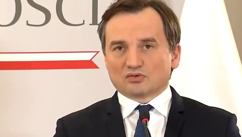 „Usiłuje się nam powiedzieć, że jesteśmy członkami UE drugiej kategorii”. Mocne słowa Zbigniewa Ziobry