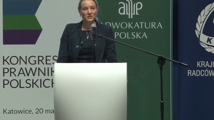 Niemiecka ekspert przyznaje, że w Niemczech sędziowie wybierani są podobnie jak będą w Polsce i... obraża