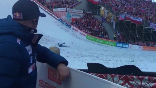 [video] Przerażający upadek Piotra Żyły w Wiśle. Skoczek zalany krwią