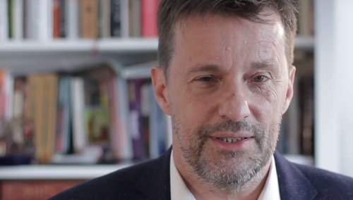 Gadowski o "Polityce" Vegi: Nieporadny, chamski film bez scenariusza i z gołym tyłkiem Olbrychskiego