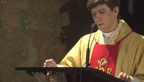 Środa nie odpuszcza ks. Szydło: "Postanowił zrobić karierę na celibacie. Chyba mu nie wyszło"