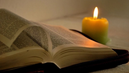 Jerzy Bukowski: Przekład Biblii bez kluczowych słów