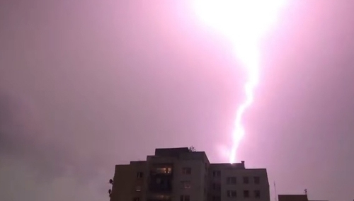 Burze i wichury przeszły nad Polską. Zginął wiceburmistrz Wołomina