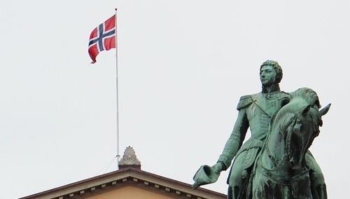 Petycja z poparciem dla wyrzuconego z Norwegii za obronę polskich dzieci konsula