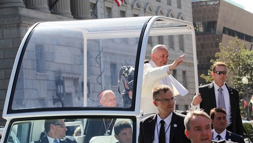 Papież: Myślimy o tym, by wprowadzić do Katechizmu Kościoła Katolickiego grzech ekologiczny