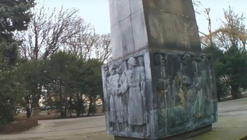 [Tylko u nas] Tadeusz Płużański: Gońmy z pomników... bolszewików