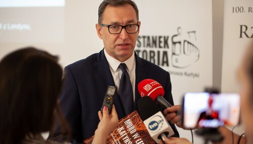 Dr Szarek (prezes IPN-u): Dla mnie problemem zasadniczym jest świadomość Ukraińców