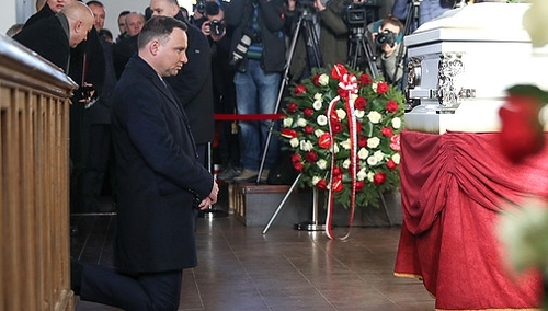 Prezydent na pogrzebie Łukasza Urbana, kierowcy ciężarówki, który zginął w zamachu w Berlinie