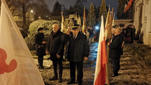 Mieszkańcy Kalisza upamiętnili 37 rocznicę wprowadzenia stanu wojennego