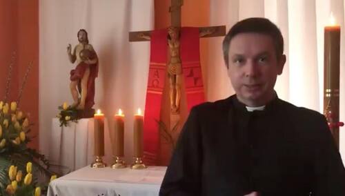 Ks. Wachowiak: Nie płaczmy, że Sekielscy robią to, co robią. Nie mieliby wiele do roboty, gdybyśmy...