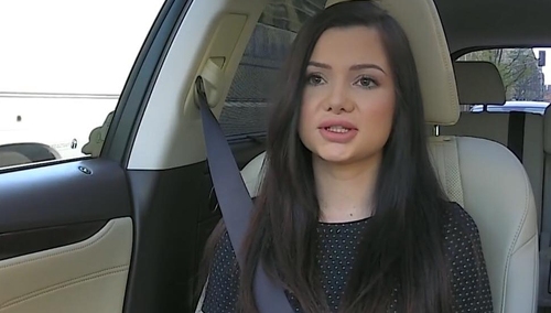 Młoda polityk SLD mówi "nie" homoadopcjom, a do Biedronia pisze: Nie oczernia się Polski za granicą