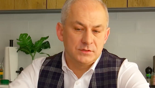 "Przebywam na urlopie świątecznym". Napieralski tłumaczy swoją absencję na posiedzeniu Sejmu