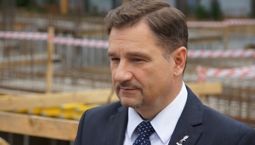 Piotr Duda dla "TS": Tych, którzy przejdą na wcześniejsze emerytury, musi obowiązywać zakaz pracy