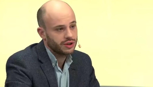 Śpiewak o artykule GW: "Nie cofną się przed niczym, żeby bronić oligarchii"