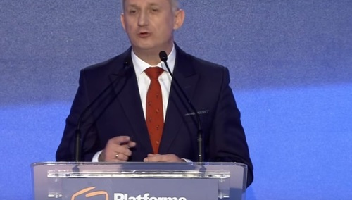 Krysztopa:P. Neumann, straszy Pan posłów zarzutami za posłowanie, a w Konstytucji wyraźnie stoi immunitet