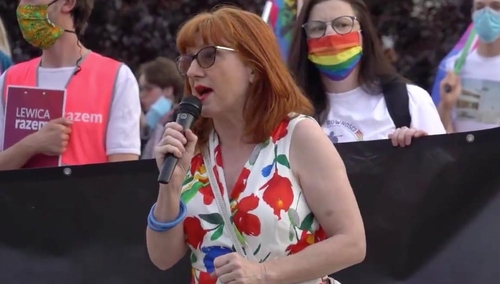[video] "Społeczność LGBT traktowana jak "prawdziwi Polacy" traktowali Żydów". Będzie zawiadomienie