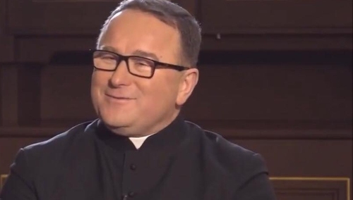 Witold Gadowski o napaści na ks. Kowalskiego: "Źle wybrali cel prowokacji"