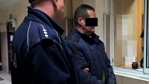 Aresztowane mężczyznę, który uderzył prof. Kochanowskiego