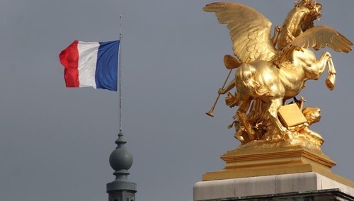 Francja: Mimo epidemii i kryzysu służby zdrowia rząd zapewni dostęp do aborcji bez zakłóceń