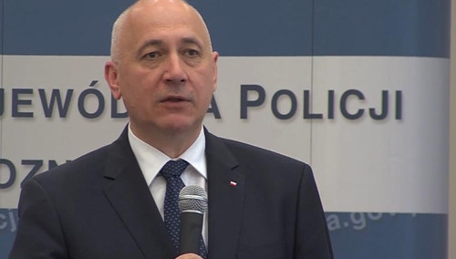 Min. Brudziński o Piotrze D.: Dysponował odpowiednimi certyfikatami. Zostały wydane przez poprzedników